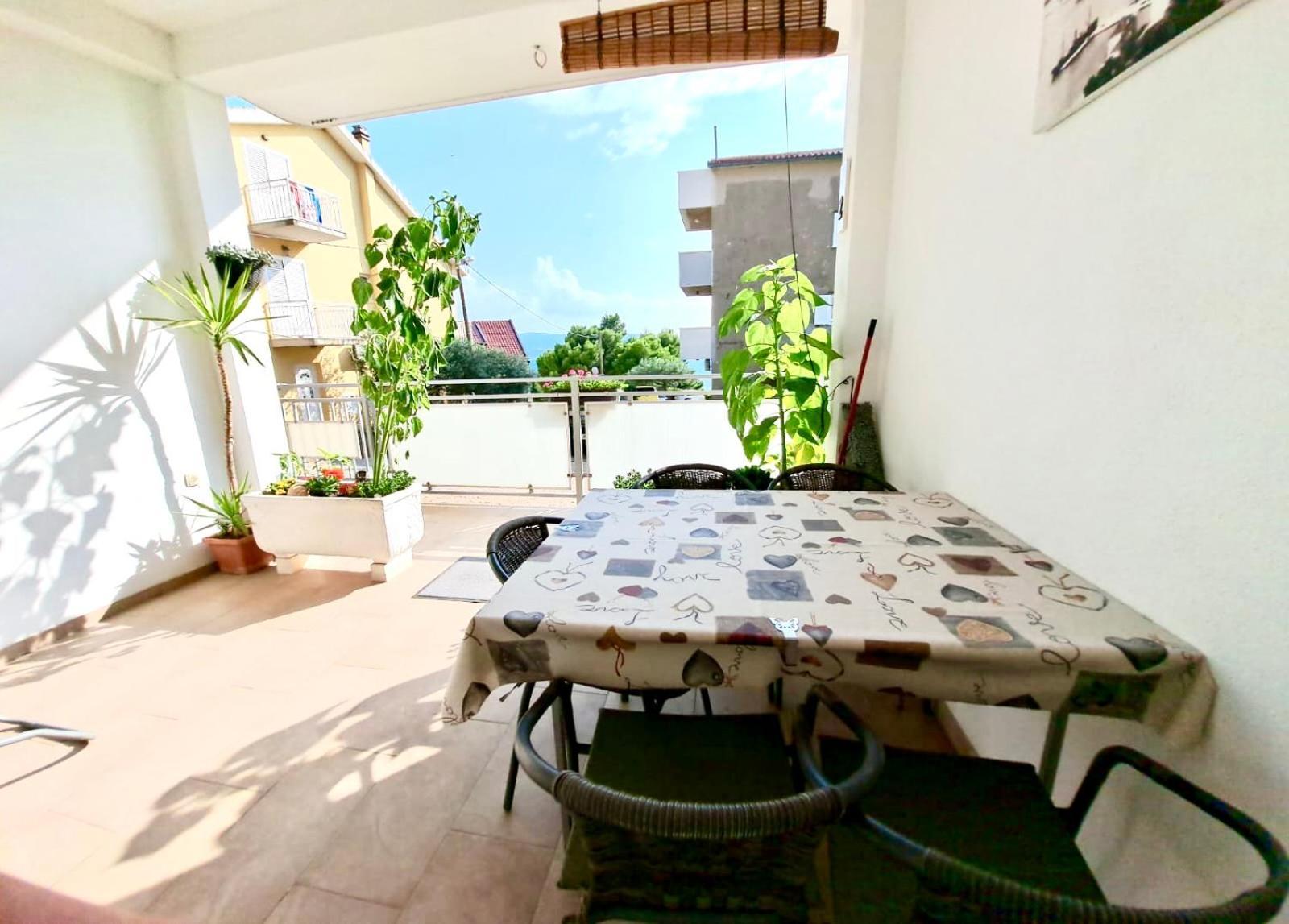 Nemira Beach Getaway Omis Exterior photo